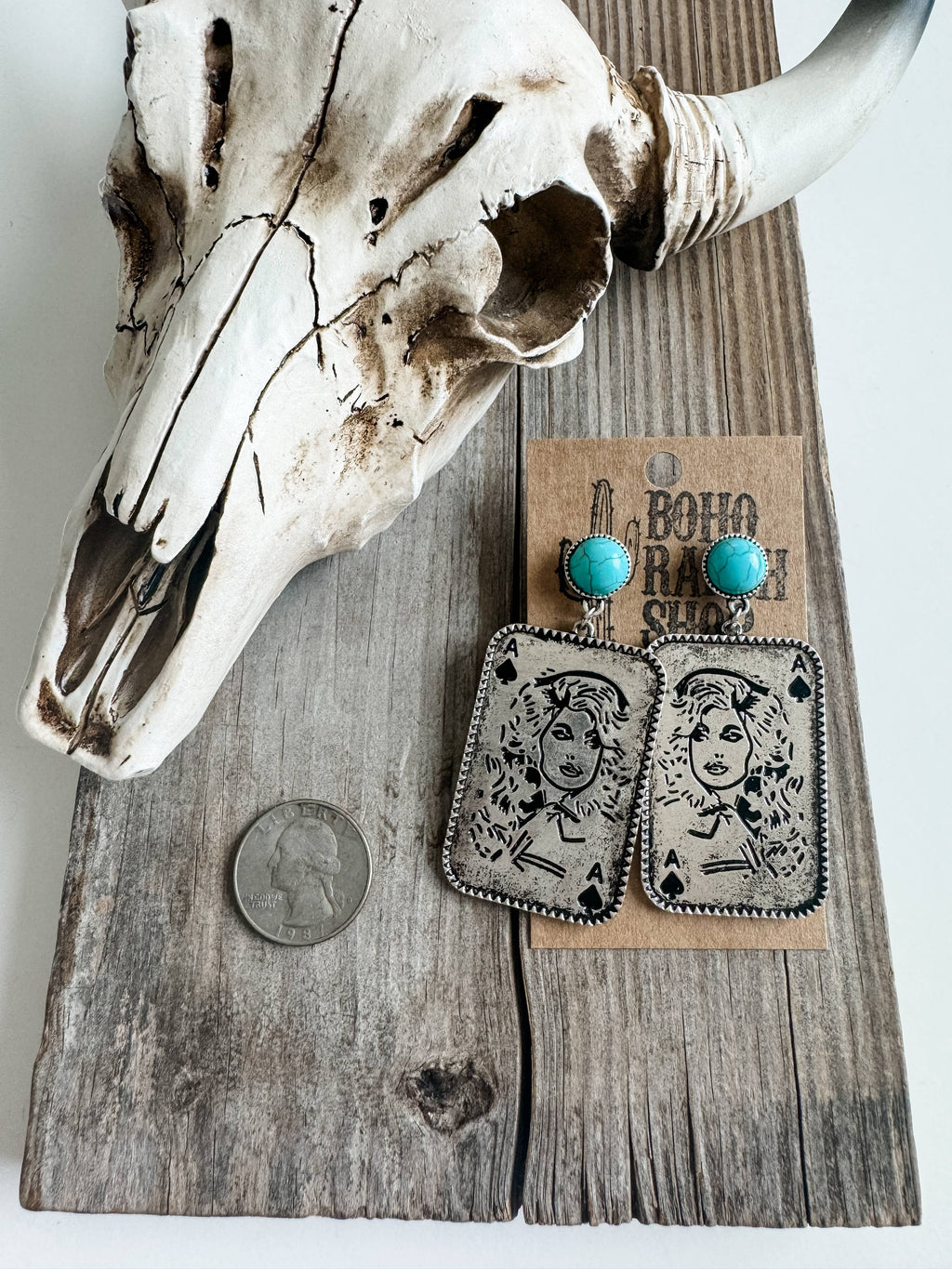 Queen Dolly Engraved Earrings