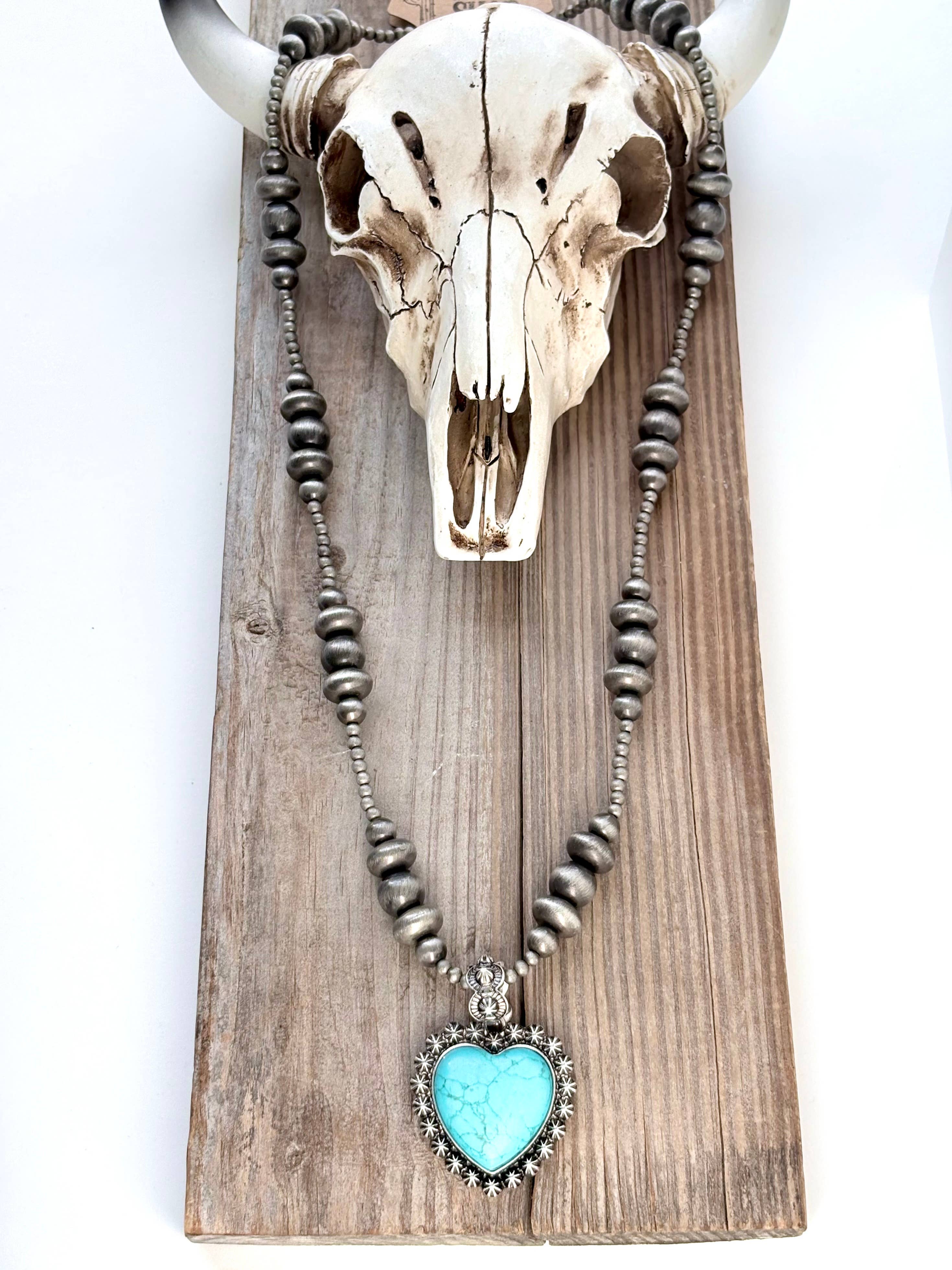 Western Style Navajo Pearl Turquoise Heart Pendant Necklace