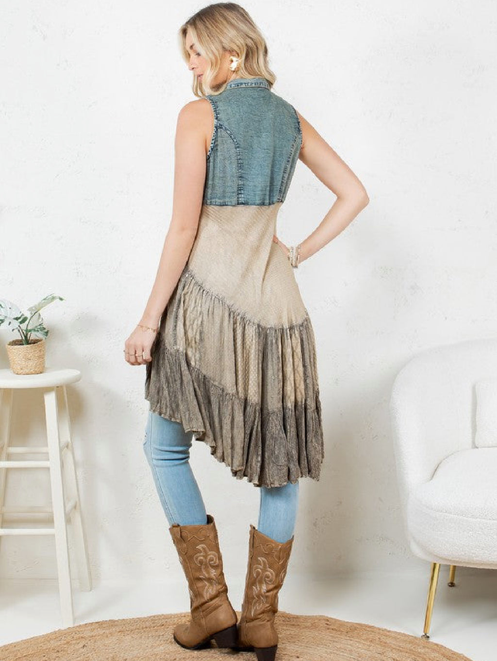 Front-Open Asymmetrical High Low