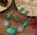 In the Greens Jewelry Set